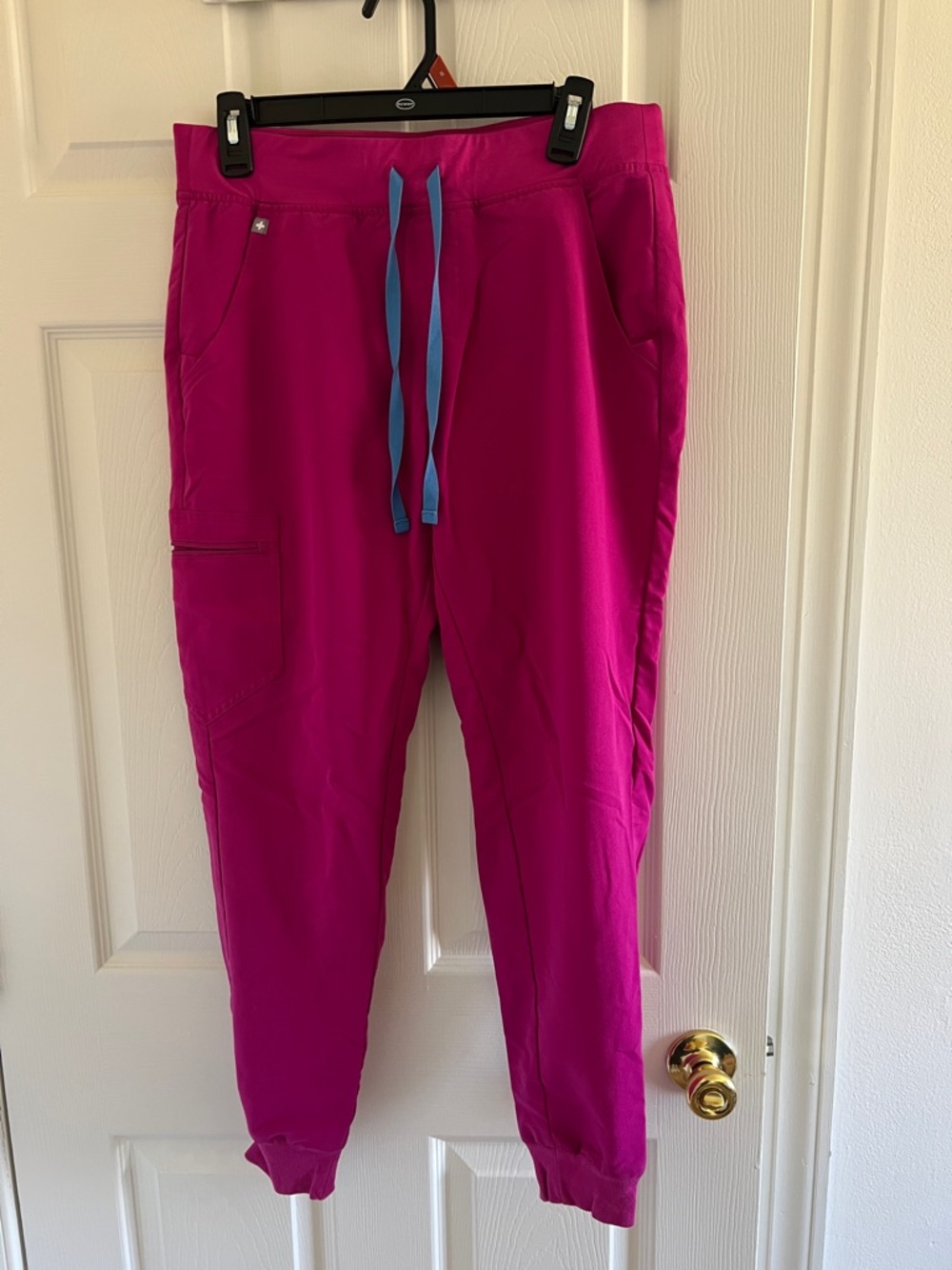 Figs Women's Jogger Scrub Pants in Bright Magenta with Blue Drawstring
